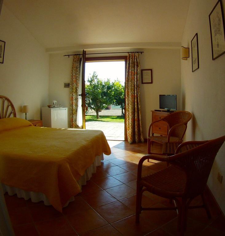 Agriturismo Valle Siriaca Castelnuovo Di Porto Bagian luar foto