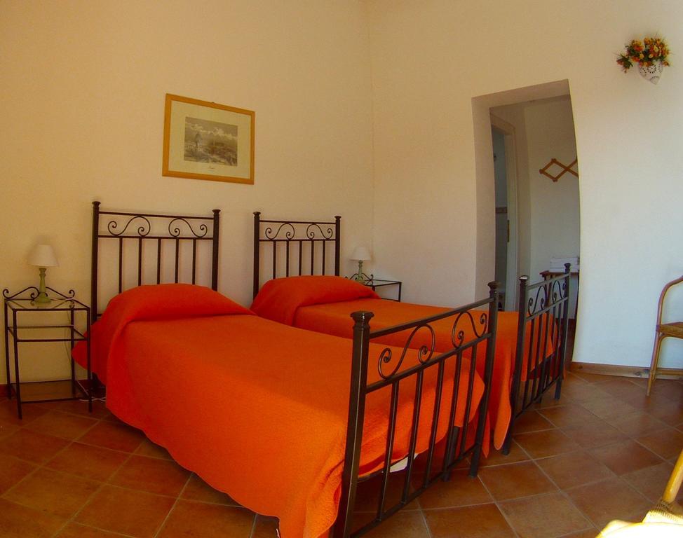 Agriturismo Valle Siriaca Castelnuovo Di Porto Bagian luar foto