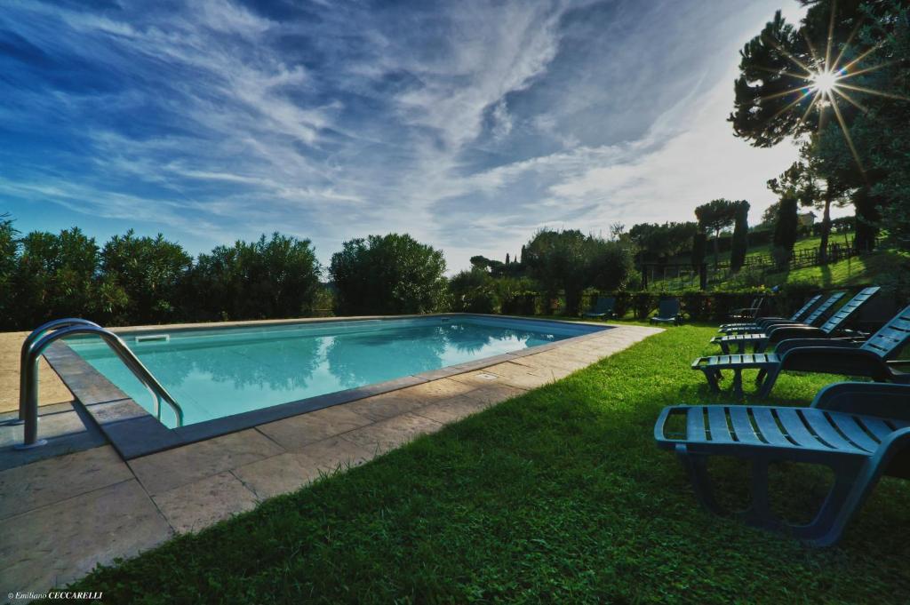 Agriturismo Valle Siriaca Castelnuovo Di Porto Bagian luar foto